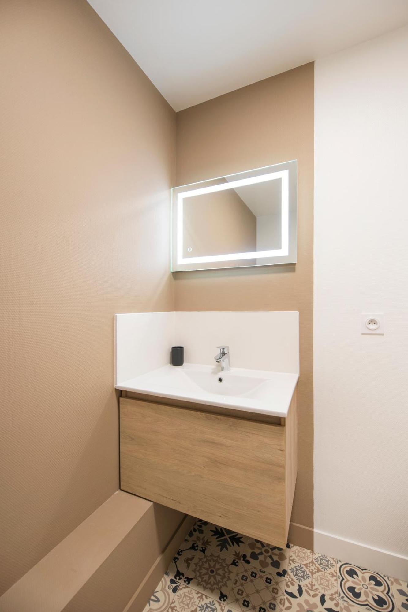 Jeanne - Hypercentre Apartment Orleans Exterior photo